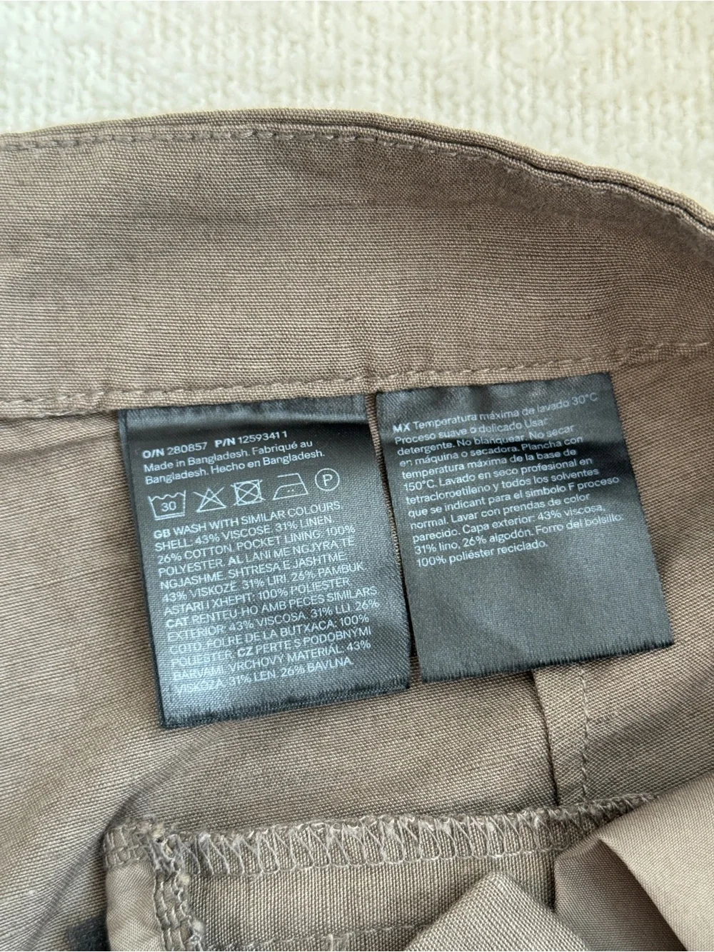 H&M Mid to High Rise Casual Summer Pants in Brown - Size 10